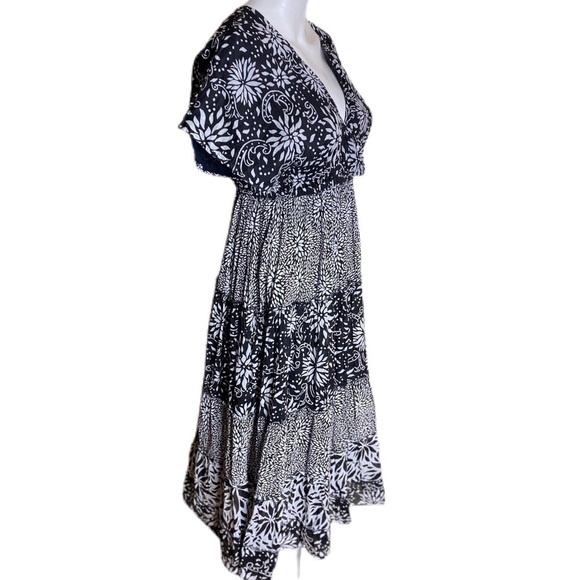 Jane Ashley Black & White Floral Tiered Dress Size Large - Picture 3 of 8